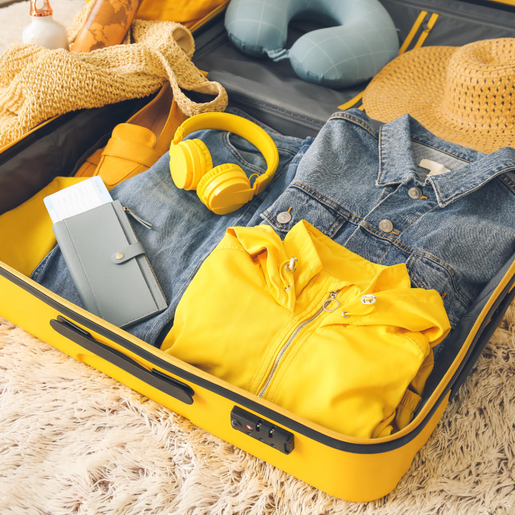5-tips-on-how-to-pack-light-for-travel-lm-chamber